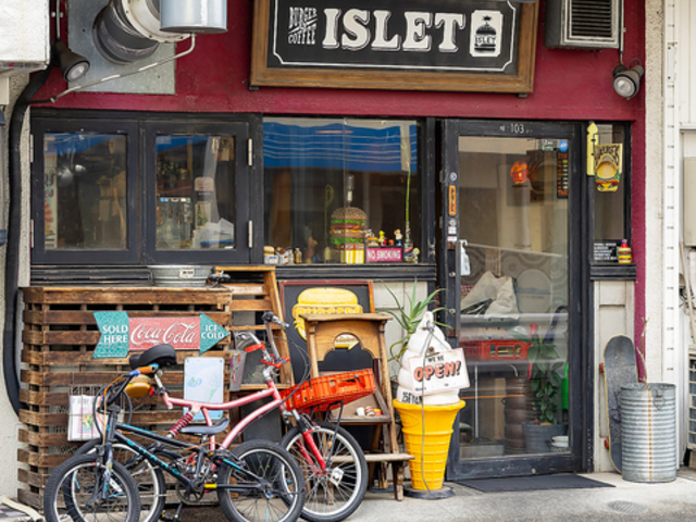 Burger & Coffee ISLET �o�[�K�[�A���h�R�[�q�[ �A�C���b�g�̎ʐ^1