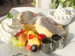 Hawaiian Cafe @̃pP[L RC{X̎ʐ^1