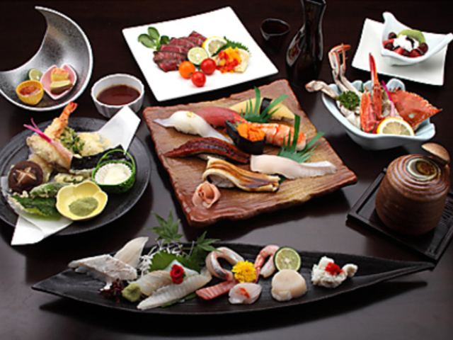 { dining sushi Ȃ̂̎ʐ^1