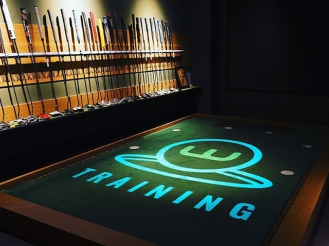 Putter&Bar 20thHOLE p^[Aho[jWEoz[̎ʐ^1