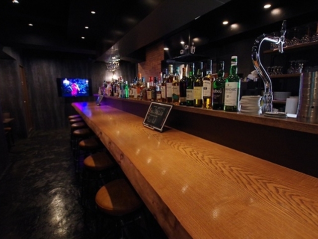 Darts Bar A s {꒬X̎ʐ^1