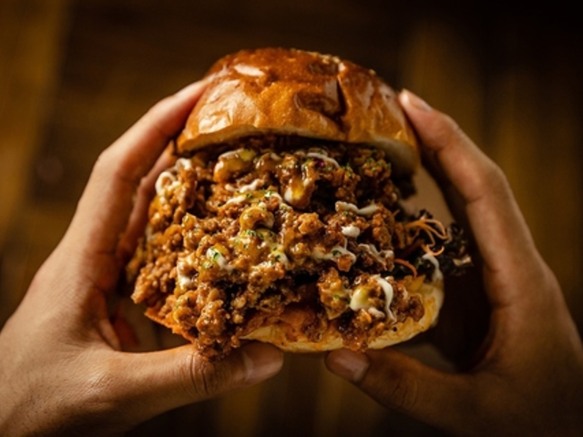 3000Ċɏno[K[ {ՌX̎ʐ^1