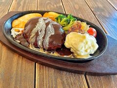 Avenir Cafe �A���j�[���J�t�F�̎ʐ^1