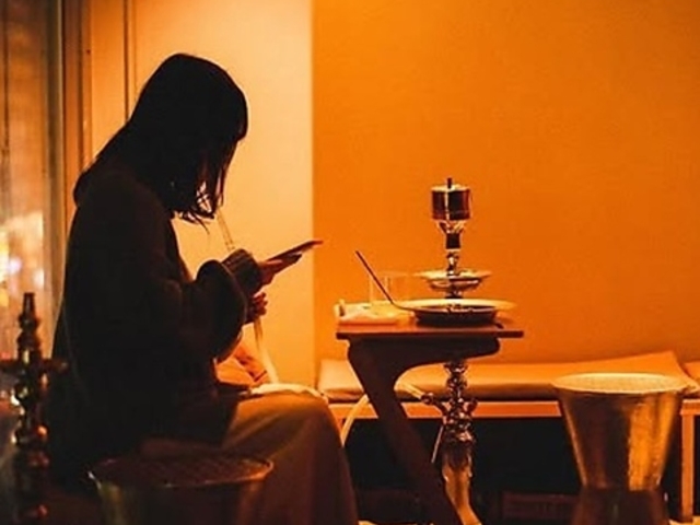 Cafe & Bar yonaga iK hX̎ʐ^1