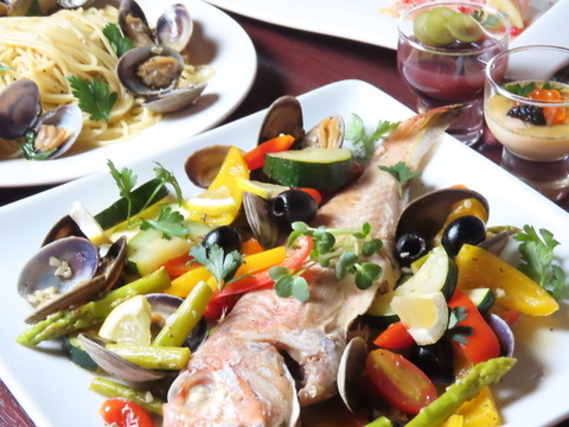 CNN &LA BISTORIA VEAhrXgA̎ʐ^1