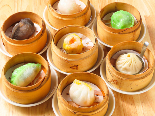 �K�`����FOODHALL�@�G�\���r�ܓX�̎ʐ^1