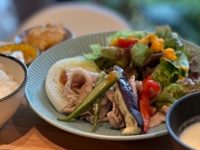 ͂ƃbt@musubi cafe̎ʐ^1