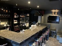 歌って踊れるお店 角煮の写真1