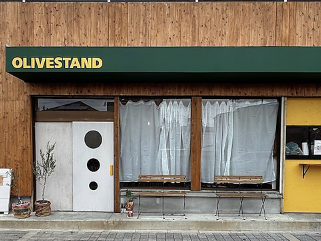 OLIVE STAND �I���[�u�X�^���h�̎ʐ^1