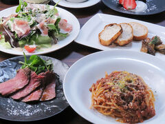 Bistro & Cafe ARAKAZU アラカズの写真1
