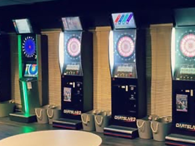 Pool&Darts EDGE�̎ʐ^1