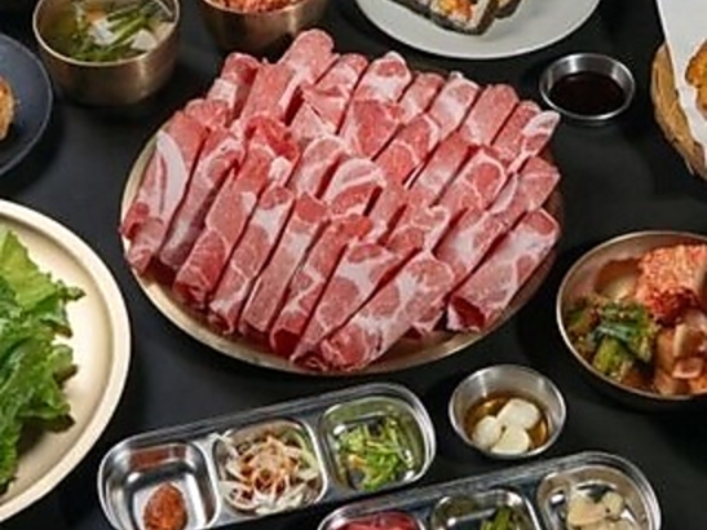 BUTAMAJIN ���ȗ֓X�̎ʐ^1