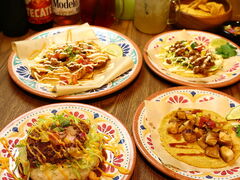 TACO FELIZ タコフェリス 横浜吉田町店の写真1
