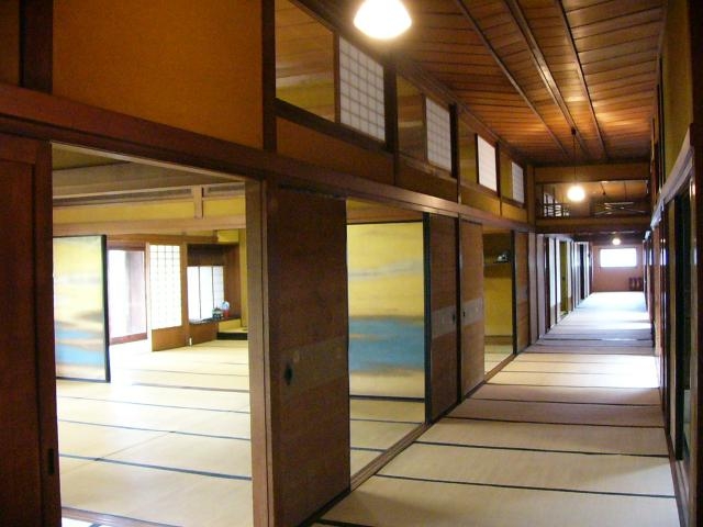 ���ɓ��`�E�q��@��_���ɓ��`�E�q��@�i�ђˎs�j