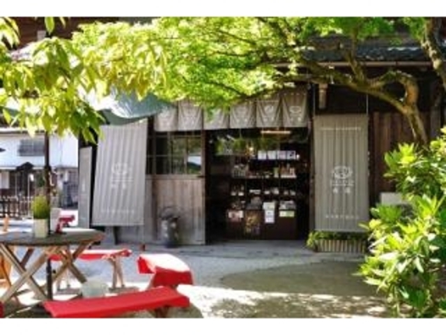 �V���b�v���@_���ɓ��`�E�q��@�i�ђˎs�j