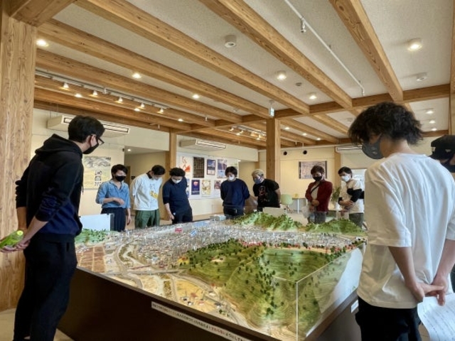 ���炪��Ɩ��L��̐k�ЃK�C�h