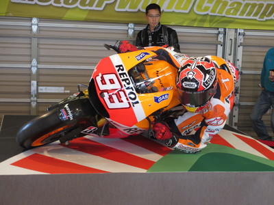 �����݂���